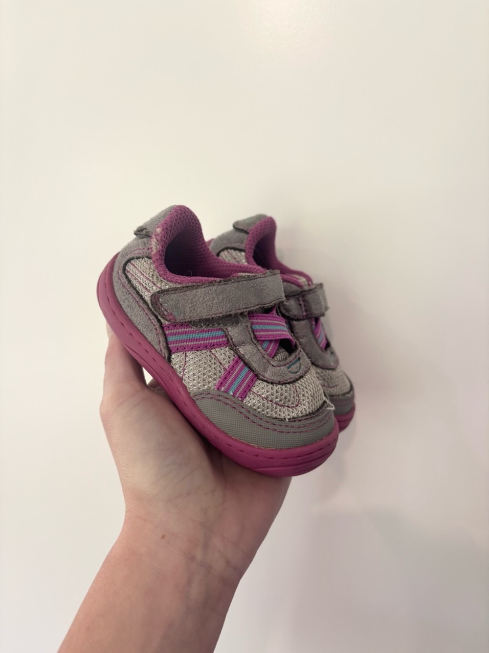 Stride Rite Aida Sneaker Size 3c